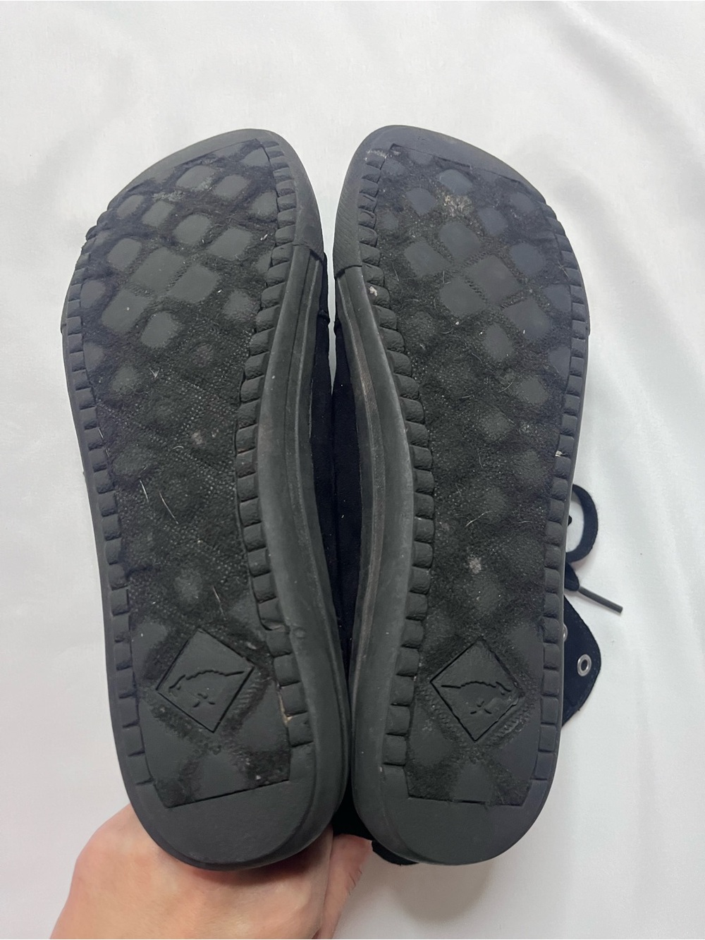 Rocket Dog Hi-Top Converse Style Sneaker with Gray Plaid Women's size 9.5 - Picture 3 of 5